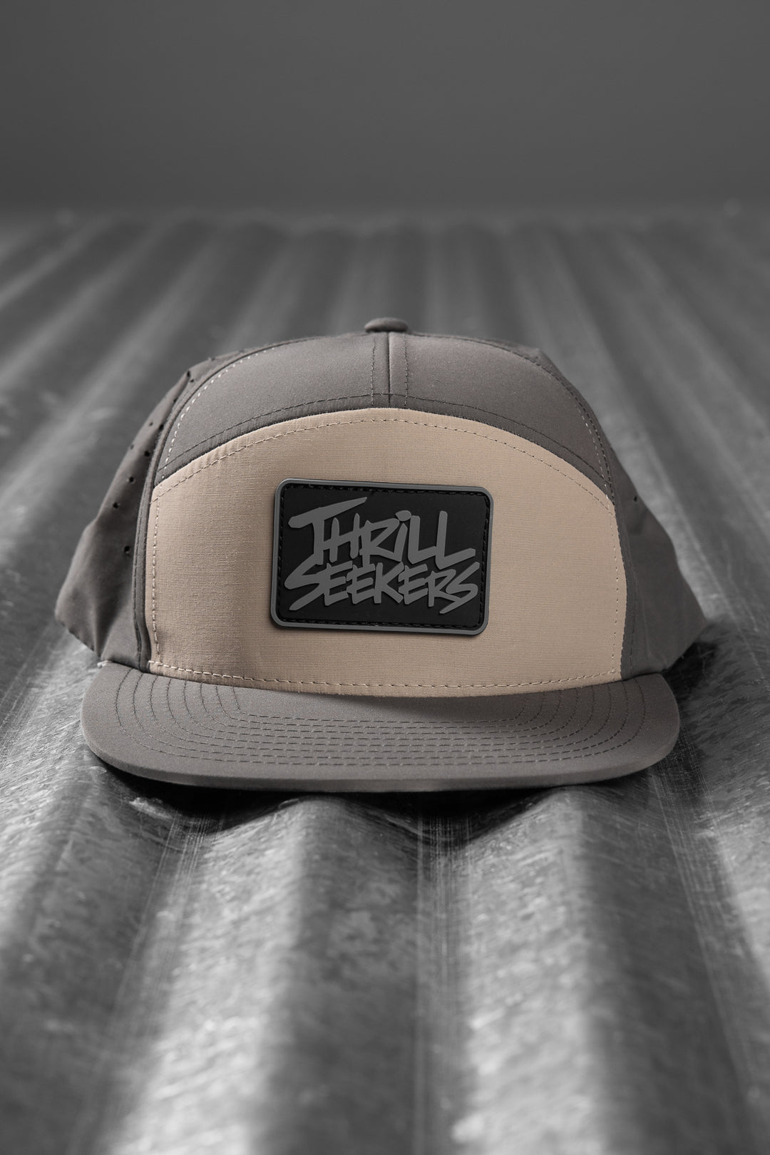 Thrill Seekers-Classic 7 Panel Performance Snapback-3