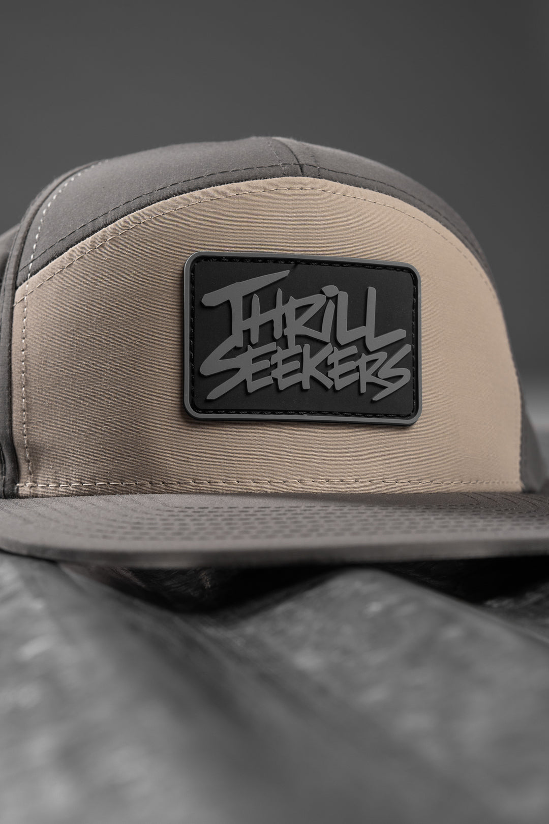 Thrill Seekers-Classic 7 Panel Performance Snapback-5