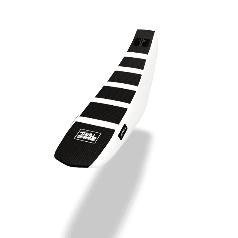 Custom Seat Cover: Arctic Leopard XE Pro R
