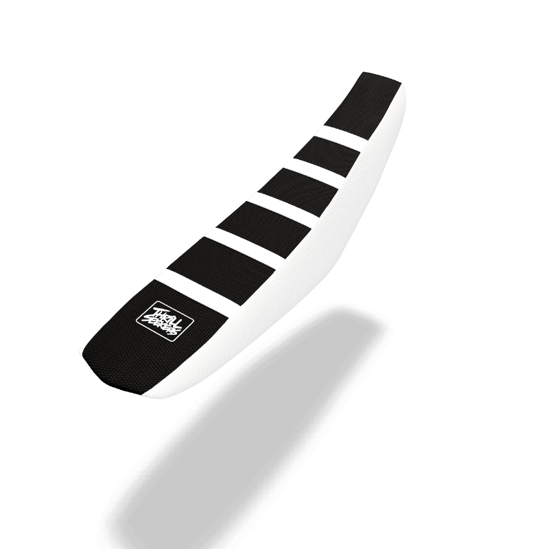 Custom Seat Cover: Crew Dart24