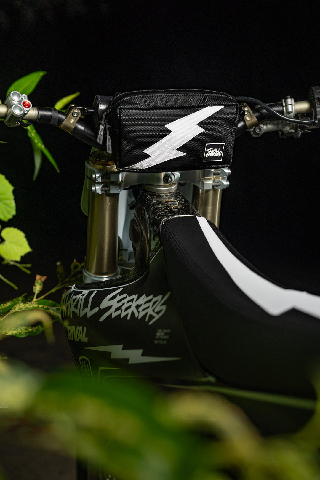 Bolt Bar Bag