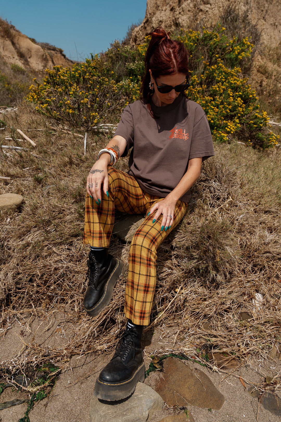 Coastal Tee - Faded Brown