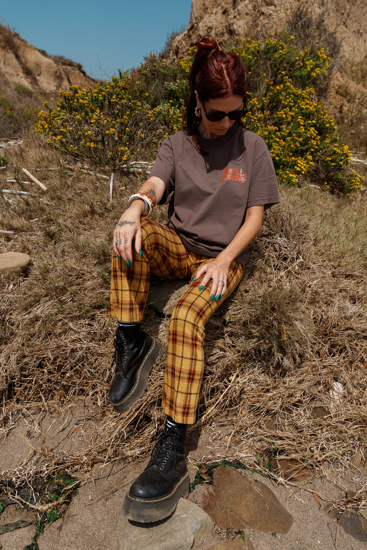 Coastal Tee - Faded Brown