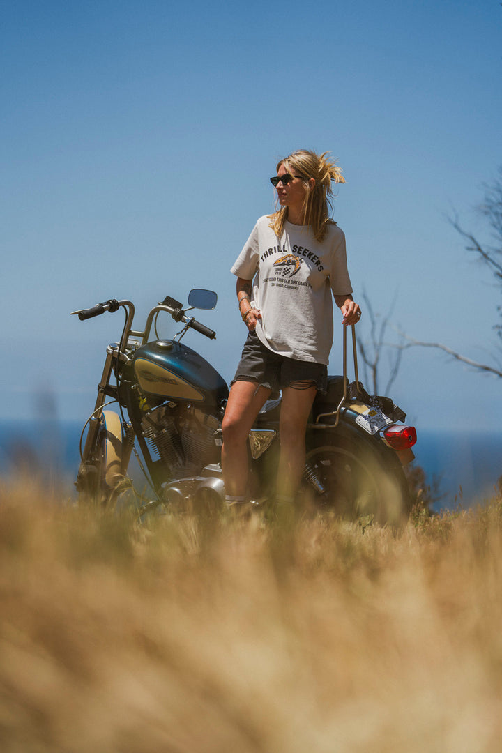 Slidin' Tee - Babes