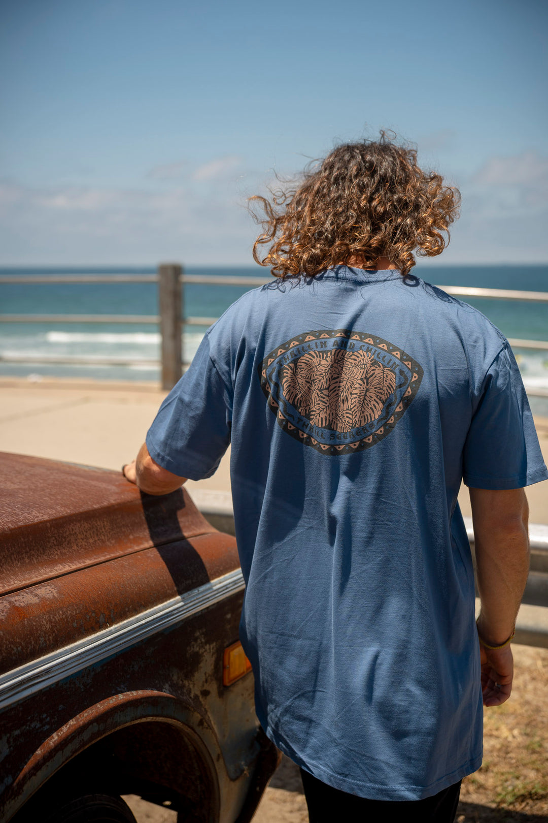 Chillin' Tee - Dusty Blue